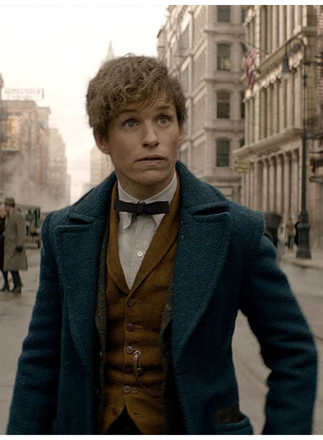 Newt Scamander Fantastic Beasts The Secrets of Dumbledore Blue Coat